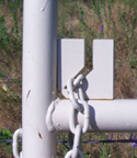 chain latch